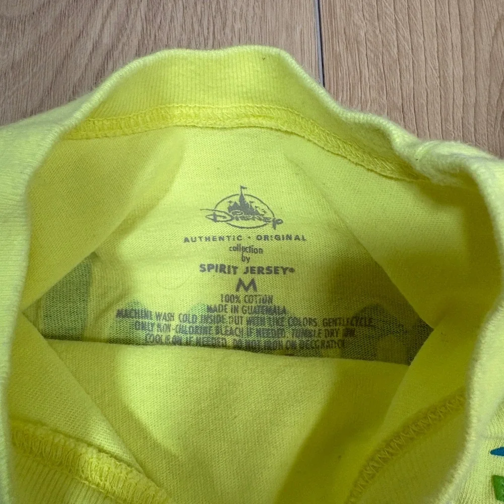 Disney Spirit Jersey Neon Summer Collection Yellow Mickey Disneyland Resort M
